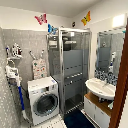 Appartement Sympa 6p Avec Garage Et Terrasse Ensoleillee Et Spacieuse A 25m De La Westende