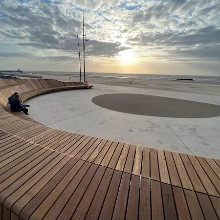 아파트 Sympa 6p Avec Garage Et Terrasse Ensoleillee Et Spacieuse A 25m De La Westende